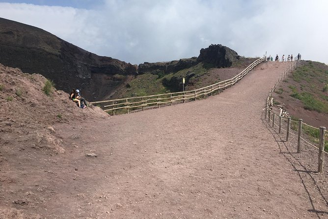 Daily Excursion Full Day 8 Hours ( Vesuvio Pompei) - FAQ