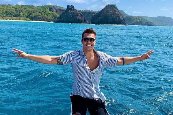 Catamaran trip with meal (Eventide VIP) - Key Points