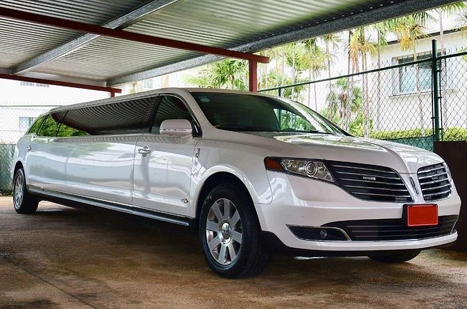 Barbados Luxury Airport Transfer Limousine Up To 10 Passengers - Why Choose a Private Luxury Transfer in Barbados?