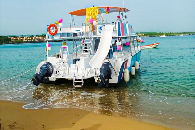 Short Excursion 4-Hour Party Catamaran and Snorkeling - FAQ
