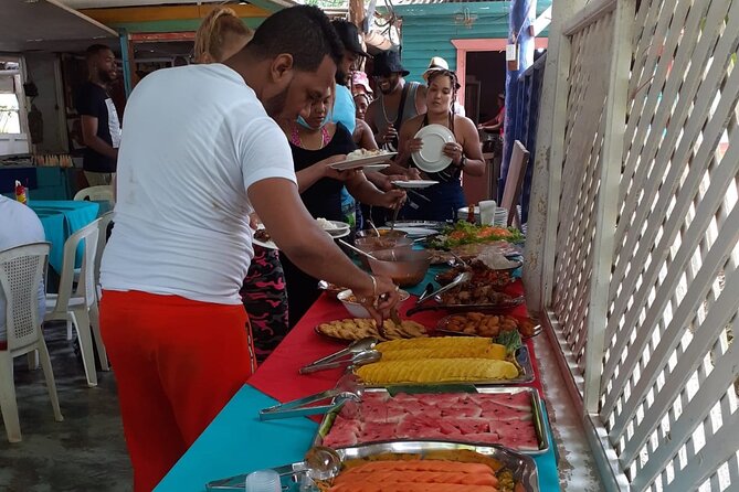 Half day Tour to El Limón Waterfall with Lunch - The Sum Up