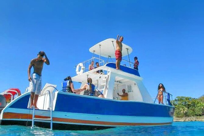 Amber Cove - Taino Bay Party Boat Snorkeling Whit Locale BBQ Tour - Key Points