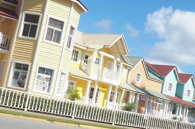 Limon Waterfall Walking Tour - Who Should Consider This Tour?