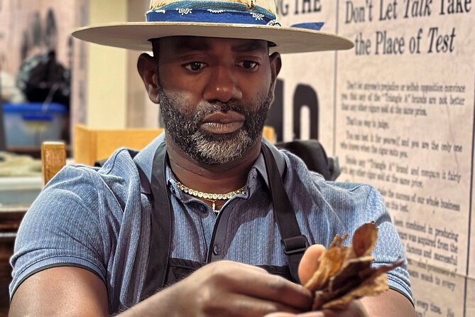 Custom Blend Cigar Experience in Puerto Plata - An In-Depth Look at the Custom Blend Cigar Experience