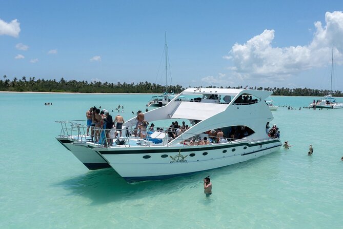 Isla Saona Private Full-Day Catamaran Experience - The Sum Up