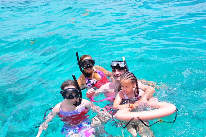 Glass-bottom boat tour to Punta Cana - FAQ