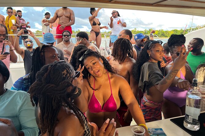 Punta cana Hip Hop Party Boat & Live DJ and Unlimited Drinks - The Details of the Punta Cana Hip Hop Party Boat Experience