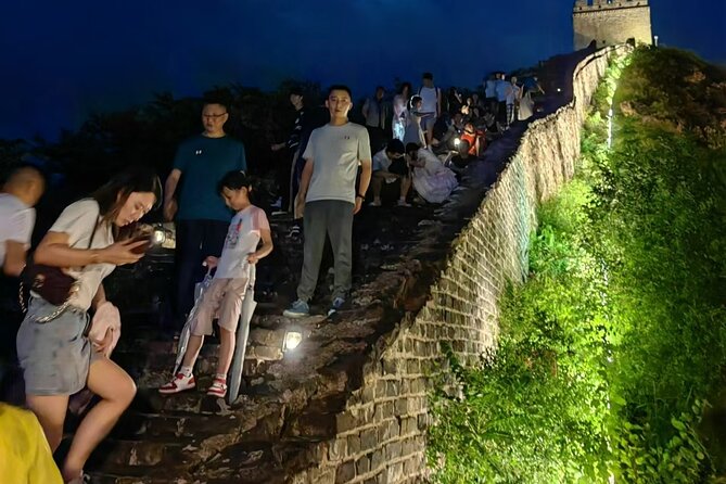 Explore Beijing Gubei WaterTown and Simatai Daytime and Nighttime - Who Is This Tour Best For?  