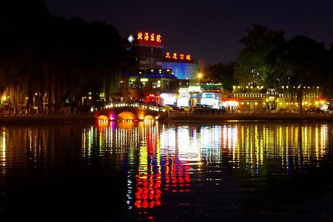 Beijing Imperial Dining Experience at Bai Jia Da Yuan Restaurant with Houhai Lake Bar Tour - The Itinerary: A Well-Structured Night