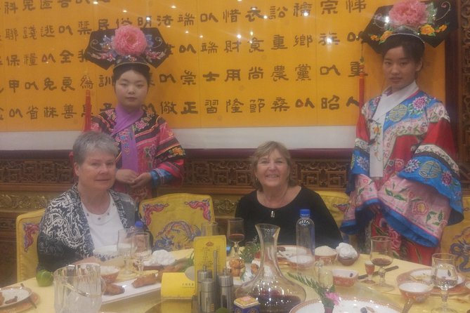 Beijing Imperial Dining Experience at Bai Jia Da Yuan Restaurant with Houhai Lake Bar Tour - Final Thoughts: Who Will Love This Tour?