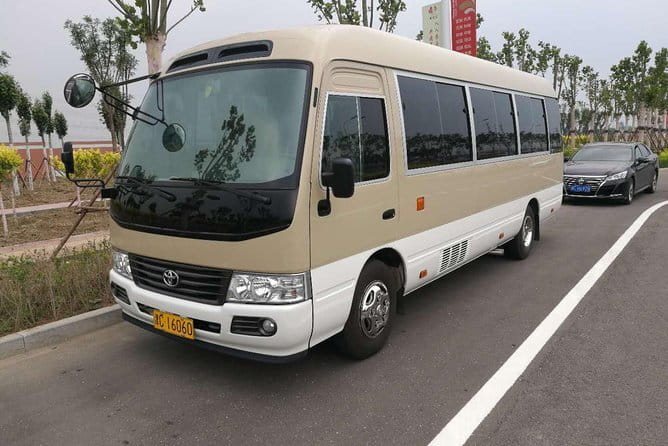 Private Beijing Airport Transfer To Beijing Downtown Hotel - Vehicle and Comfort