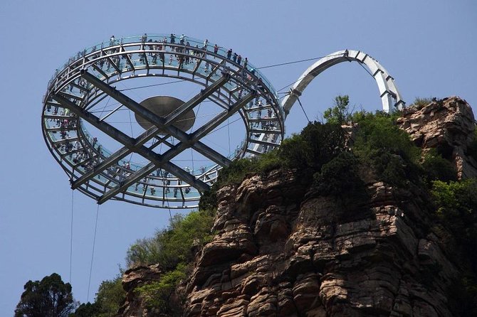 Private Shilinxia Area and UFO Glass Platform Day Tour with Lunch - Key Points