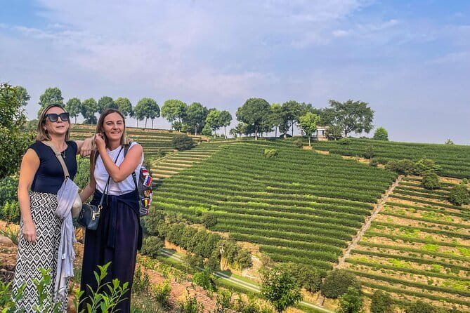 Leshan Giant Buddha day tour with tea Tasting Terrace view - Good To Know