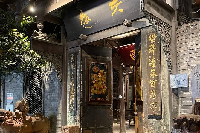 1 Day Local Chill Lifestyle and Hidden Food Journey of Chengdu - Who Will Love This Tour?