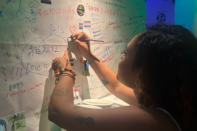 Chengdu Nightlife Experience with a Local: Bars, Clubs & Culture - Exploring Chengdu Nightlife with a Local: Bars, Clubs & Culture