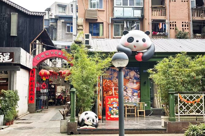 Chengdu Private Half-Day tour with City Highlights & Hidden Eats - Practical Tips for Travelers