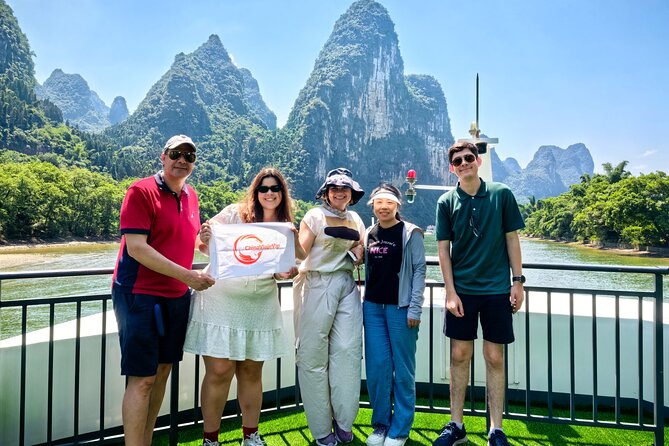 1 Day Relaxing Guilin Li River Cruise and Yangshuo Private Tour - Detailed Review of the Tour