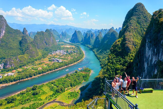 Guided Private Tour from Xianggong Hill to Yulong River - Good To Know