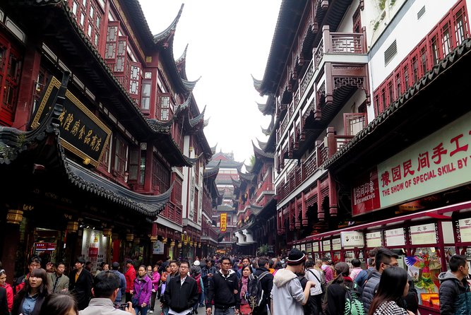 Indigo Shanghai Hongqiao with Airport Pickup, 2-day Sightseeing Tour and Cruise - The Hotel: Indigo Shanghai Hongqiao