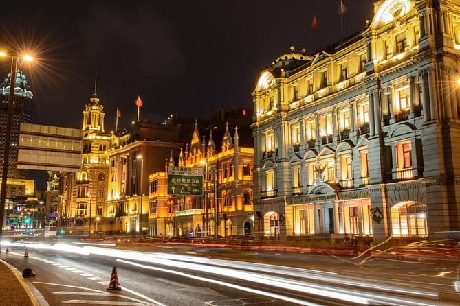 Shanghai by Night with Fine Local Dinner and VIP River Cruise Experiences - Detailed Breakdown of the Itinerary