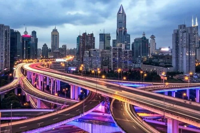 3-Hour Private Customized Shanghai Night Tour - What Does the Itinerary Include?