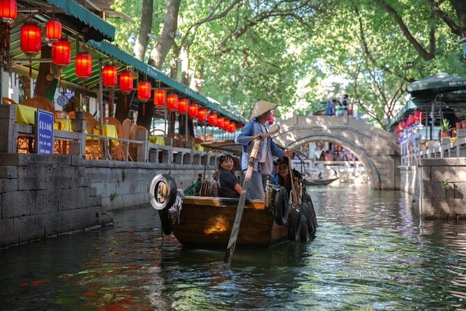 Shanghai Zhujiajiao Water Town Private Tour with Boat Ride - Authentic Experiences and Hidden Gems