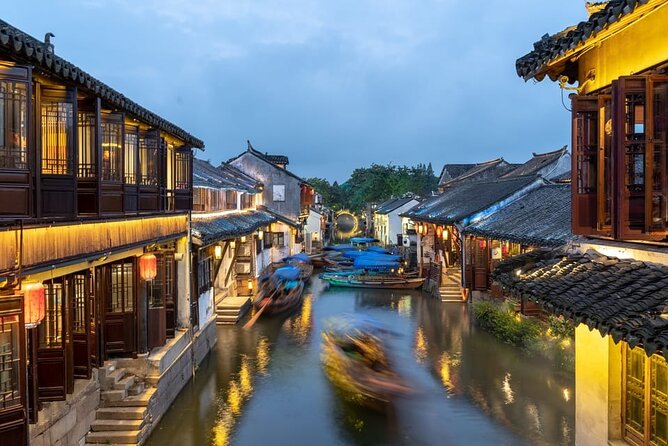 Shanghai Zhujiajiao Water Town Private Tour with Boat Ride - Key Points