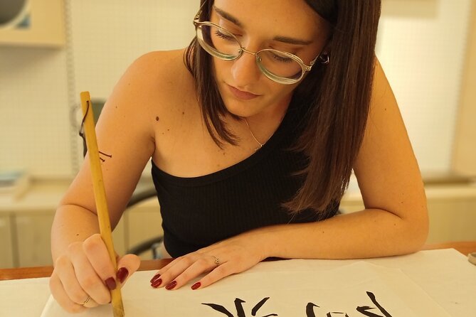 Write Your Name in Chinese Calligraphy and Enjoy a Tea Ceremony - Frequently Asked Questions