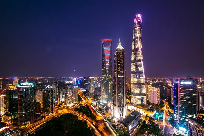 Shanghai in a Day: A Whirlwind Tour of the City's Highlights - An In-Depth Look at the Tour Experience