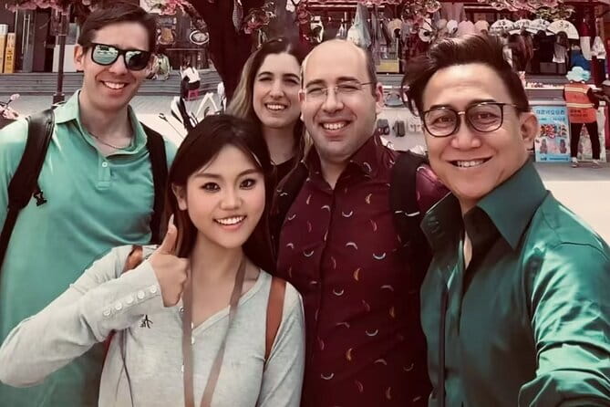 Private Customizable Day Tour of Mountain Huashan with Entrance Cable Shuttle Fee - Who This Tour Is Perfect For