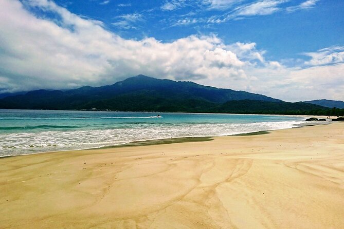 Private Hike on the Pirates Route + Lopes Mendes - Ilha Grande - RJ - Key Points