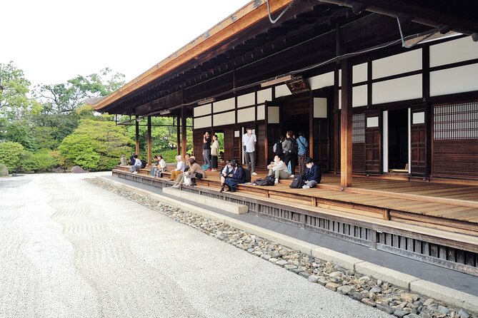 Kyoto: Zen and Art at Tranquil Kennin-ji Temple - Key Points