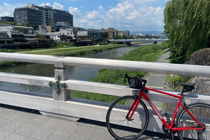 Kyoto Cycle Tour Explore Higashiyama - Key Points