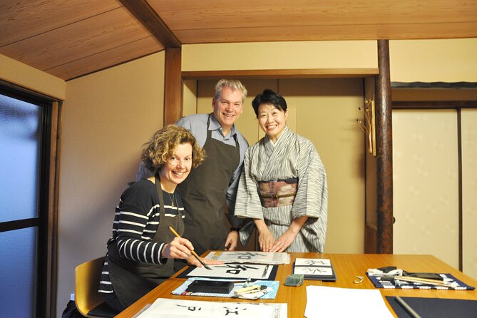 Japanese Calligraphy in a Kyoto Machiya - Frequently Asked Questions