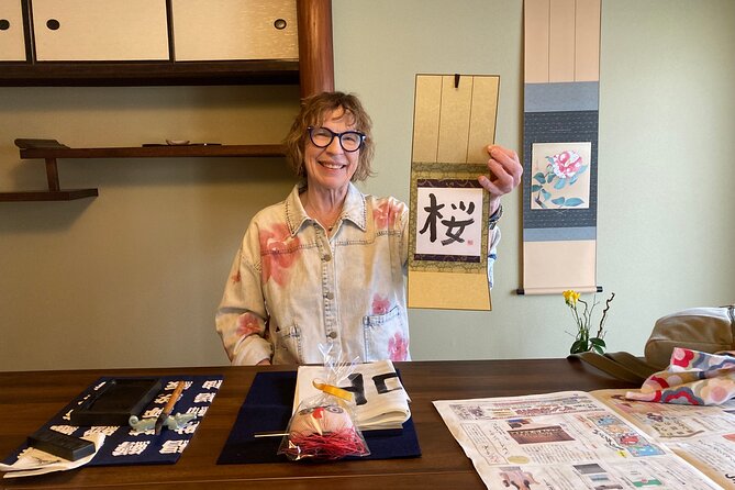 Japanese Calligraphy in a Kyoto Machiya - Who Should Consider This Experience?