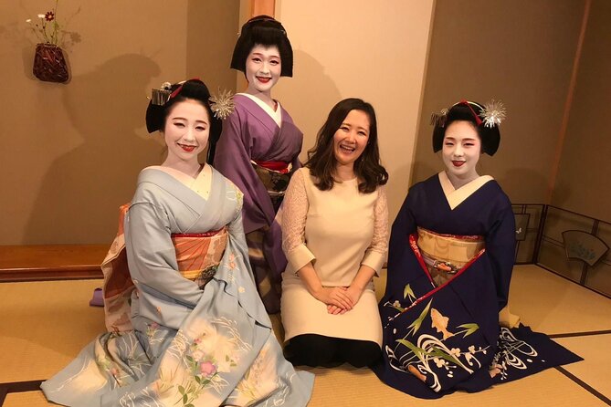 Private Banquet with Maiko and Geiko after Dinner - Engaging with Maiko and Geiko