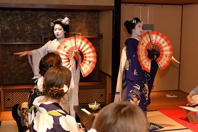 Authentic Kaiseki Dinner with Maiko at Kyoto Tea House - A Deep Dive into the Experience