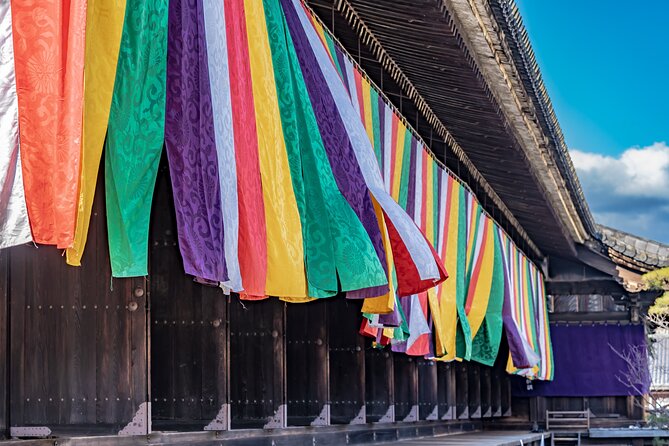 Let's enjoy Kyoto in a kimono! Visit the mysterious Fushimi Inari - The Sum Up