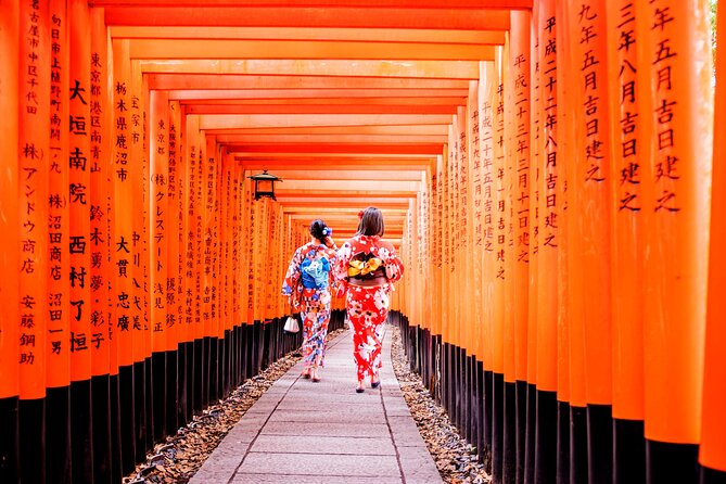 Let's enjoy Kyoto in a kimono! Visit the mysterious Fushimi Inari - Key Points