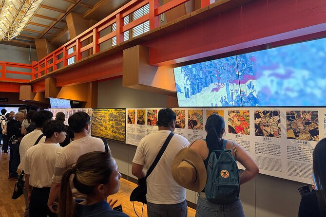 Osaka Castle Tower Guided Tour in 90 Minutes - Group Tour - Key Points