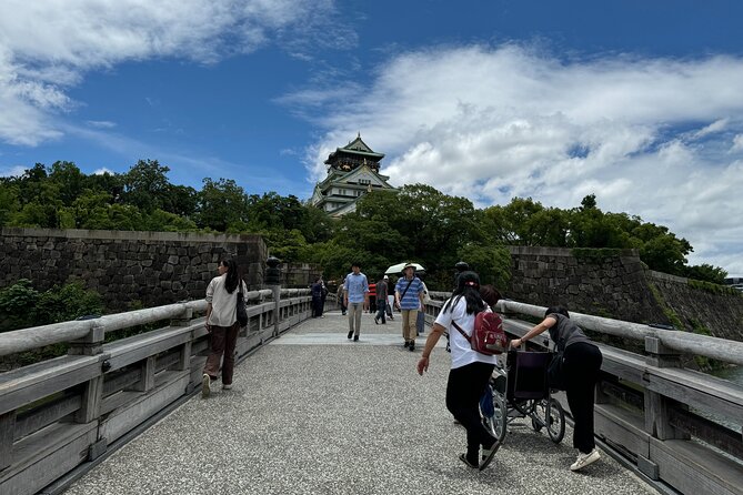 Osaka Castle Tower Guided Tour in 90 Minutes - Group Tour - Frequently Asked Questions