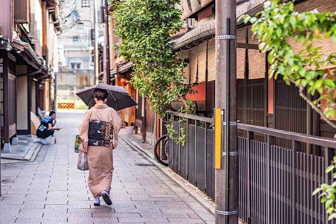 Kiyomizu Temple Fushimi Inari and Nara Park day Tour Kyoto/Osaka - Frequently Asked Questions