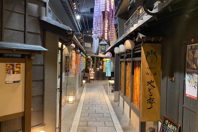 Osaka Stroll Retro Cafes and Timeless Sights - Key Points