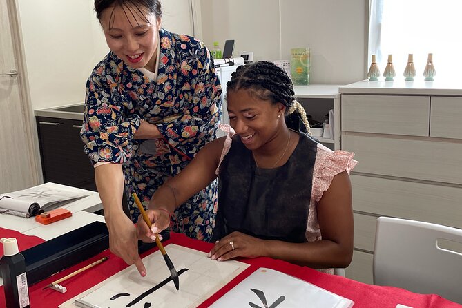 Traditional Calligraphy Experience near Dotonbori - Practical Tips for Travelers