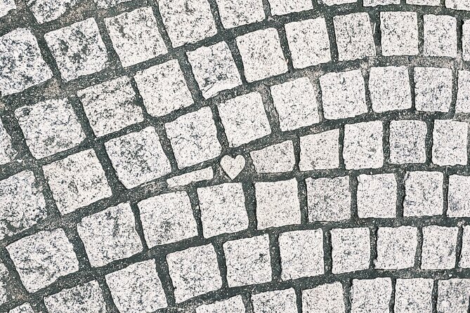 Tokyo Private Art Tour in Kagurazaka Shinjuku with Licensed Guide - Final Thoughts: Who Will Love This Tour?