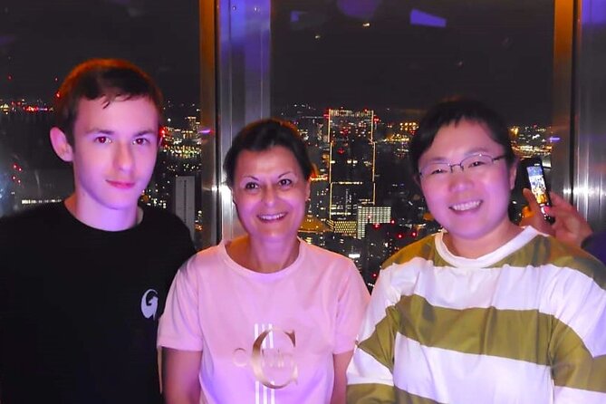 Tokyo Tower Tour Top Deck Views of Shinjuku and Mt. Fuji - Is It Worth the Price?