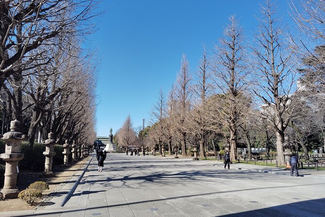 Tokyo: Yasukuni Shrine and Yushukan Museum Guided Tour - Practical Details and Tips
