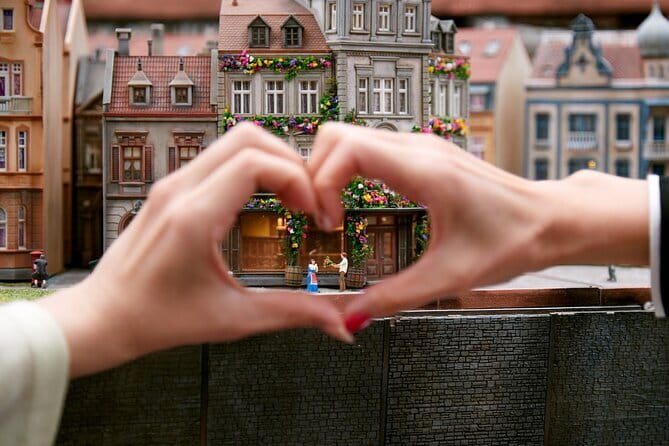 Tokyo Small Worlds Admission Ticket - Exploring Tokyo Small Worlds: A Miniature Marvel  