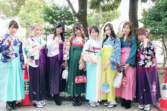 Ride a rickshaw wearing a kimono in Asakusa! Enjoy authentic traditional culture! - FAQs