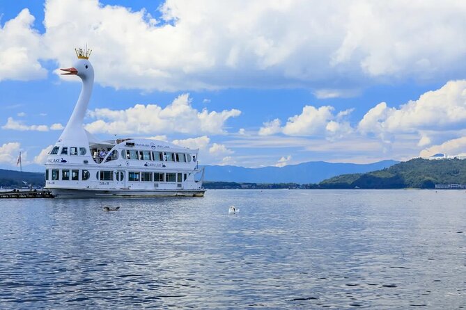 Mt Fuji Lake Kawaguchi and Yamanakako Onsen Tour from Tokyo - Authenticity and Value